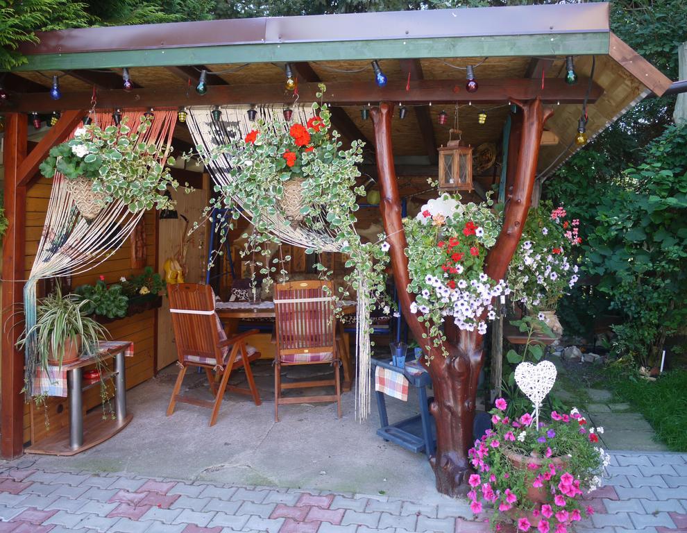 Familien-Ferienwohnung Haustein Konigswalde Exteriér fotografie