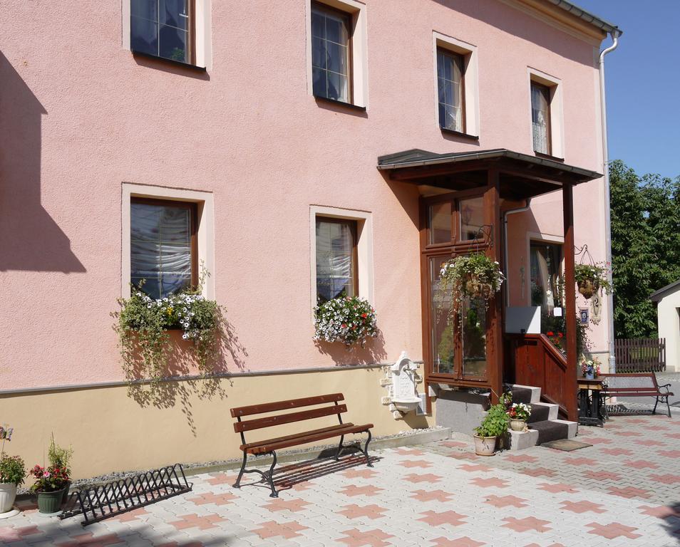 Familien-Ferienwohnung Haustein Konigswalde Exteriér fotografie